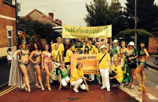 Calidoscopio and Solar School of Samba lead the parade